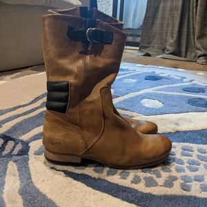 John fluevog Kipo radio boots size 9